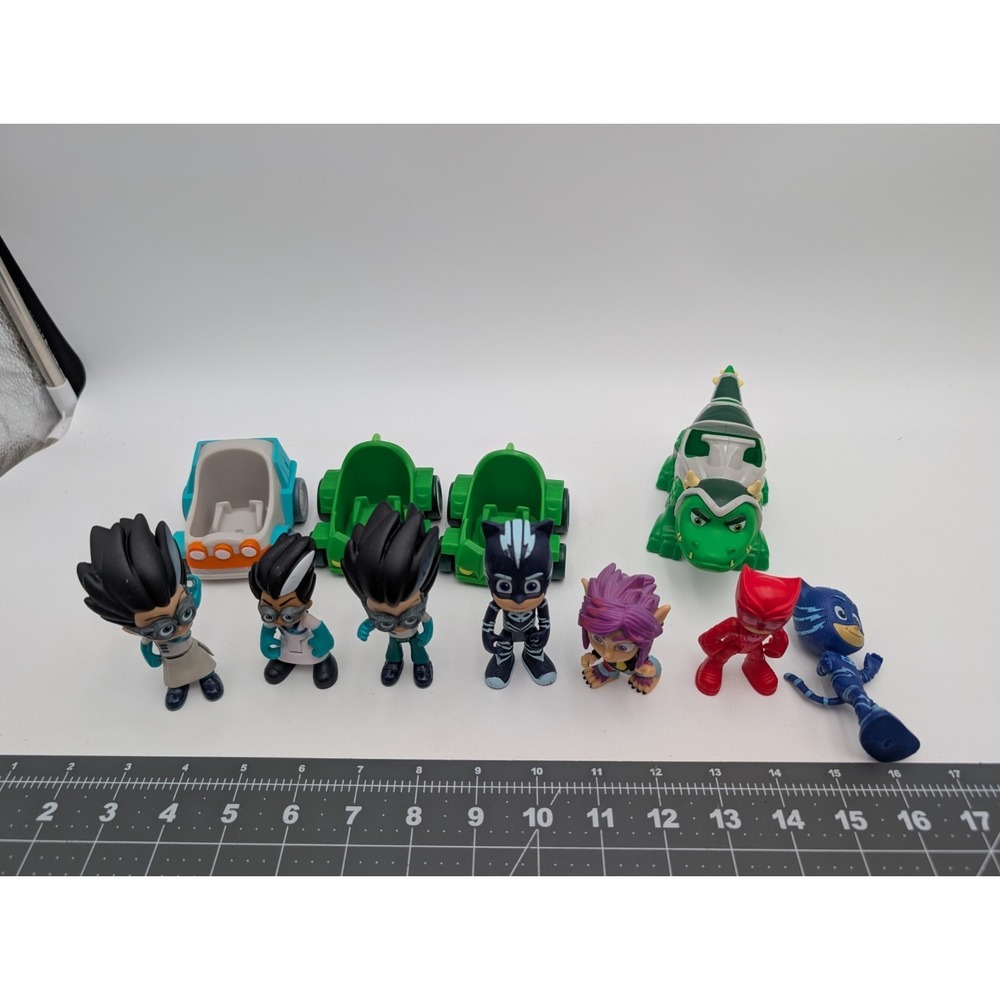 PJ‎ Masks Figure Vehicle Dinosaur Lot